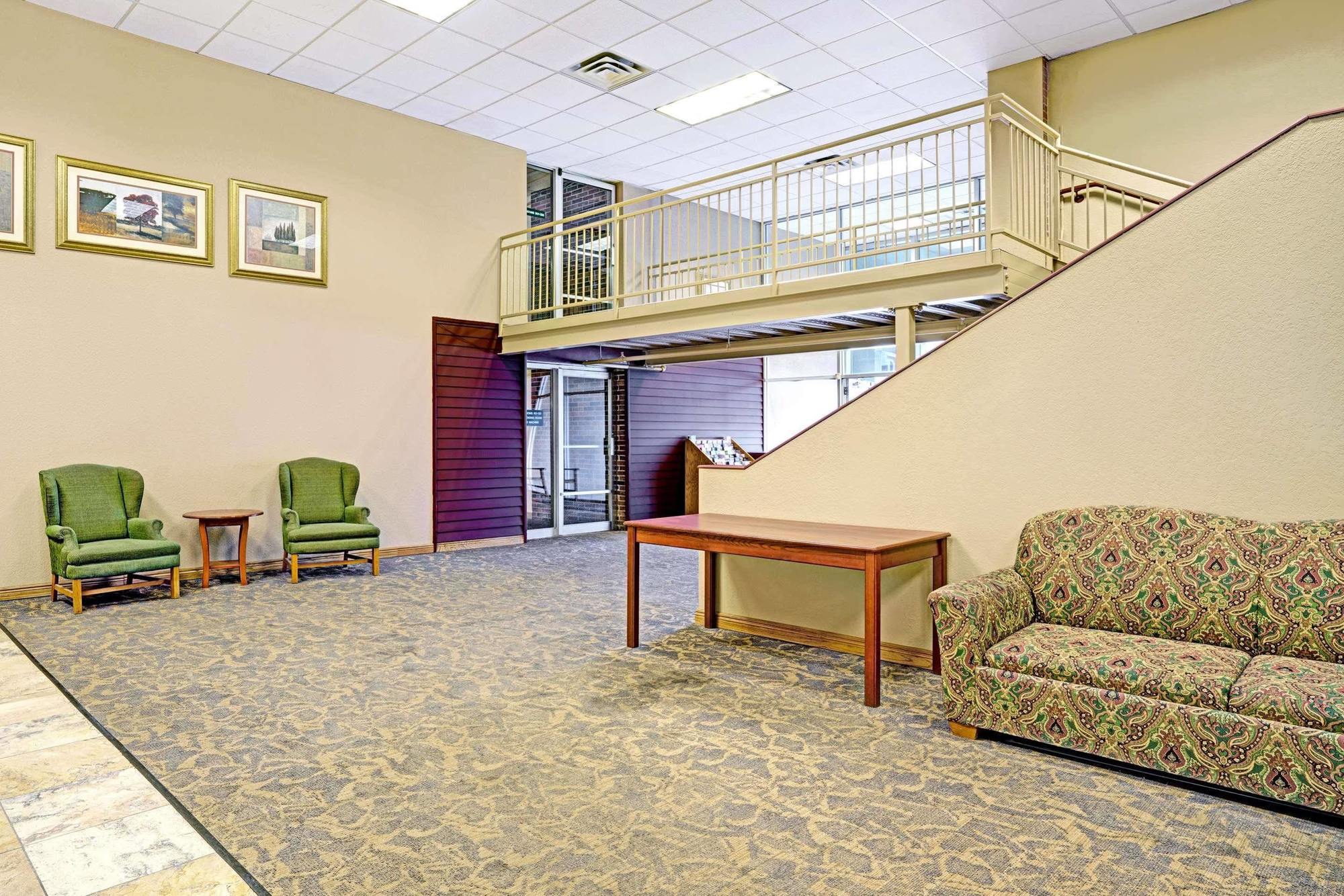 Days Inn By Wyndham Bloomington West Zewnętrze zdjęcie